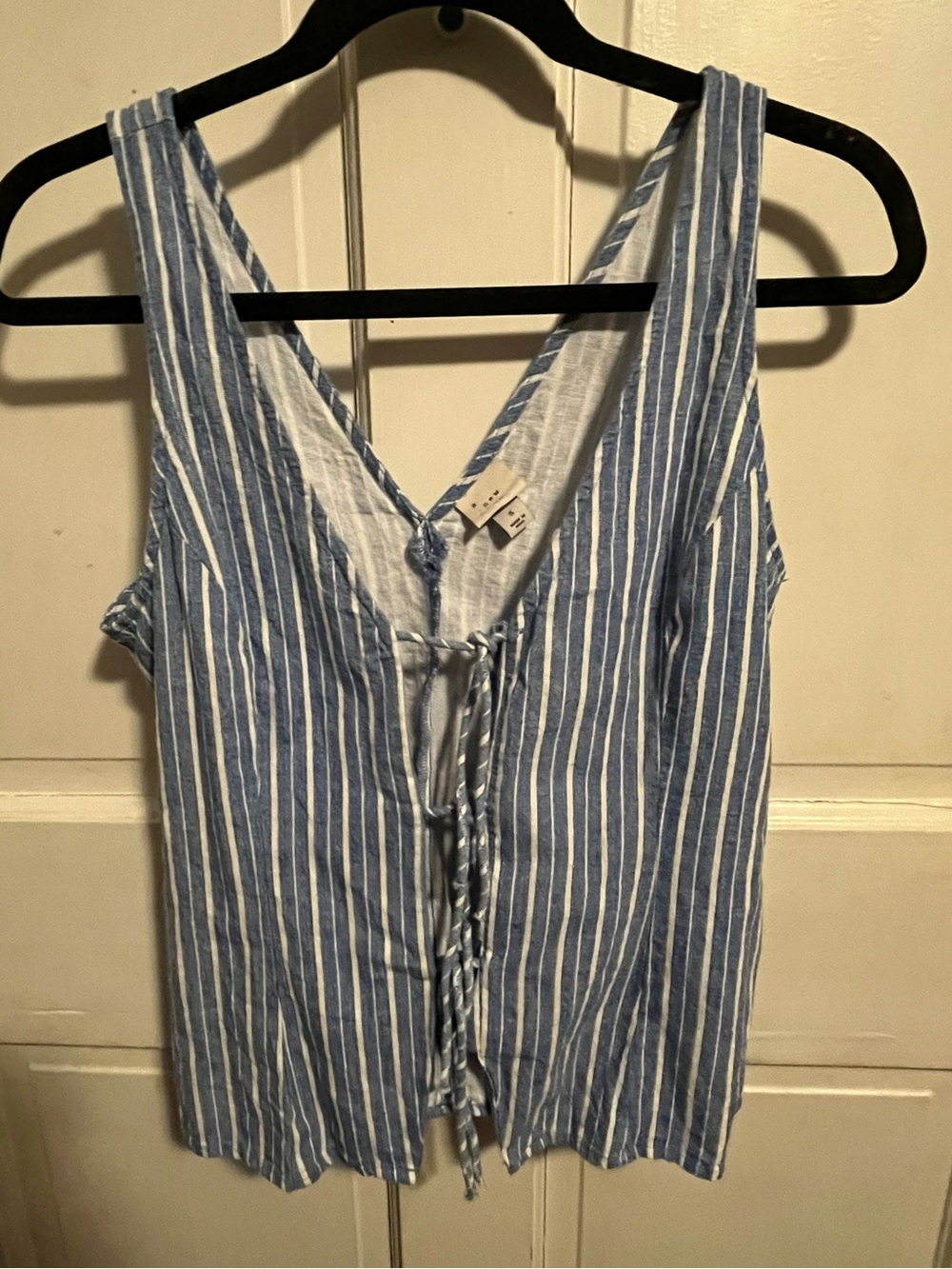 A New Day Blue White Striped Linen Blend Tie Front Tank Top Vest Size Small